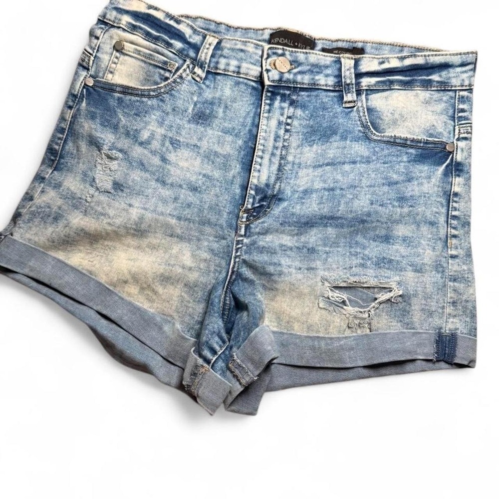 KENDALL + KYLIE The Icon High Rise Distressed Acid Wash Denim Shorts 13/31
